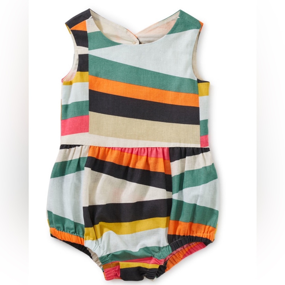 NWT Tea Collection Peekaboo Back Baby Romper